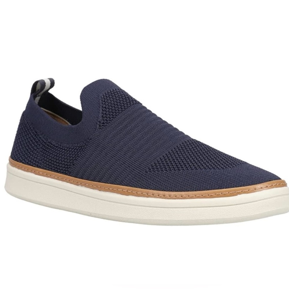 Women’s slip on shoes